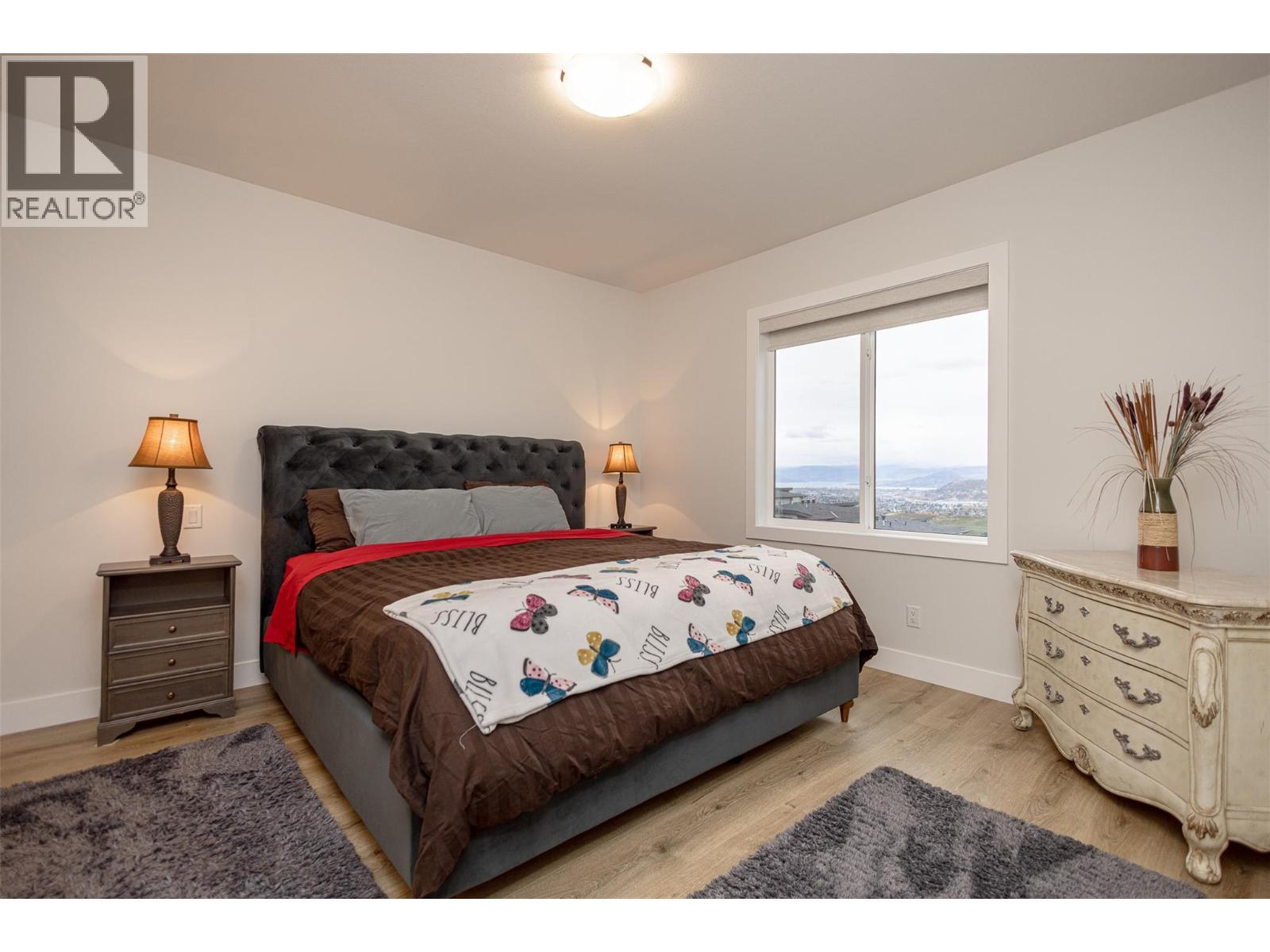 2118 Ryegrass Road, Kelowna, BC - Indoor Photo Showing Bedroom