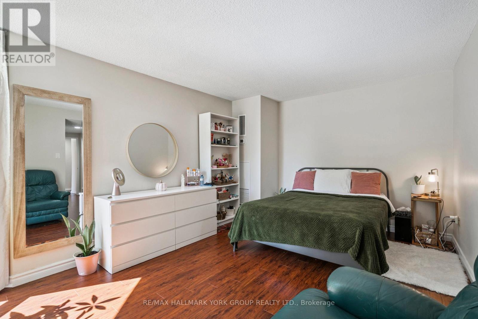 107 - 3303 Don Mills Road, Toronto, ON - Indoor Photo Showing Bedroom