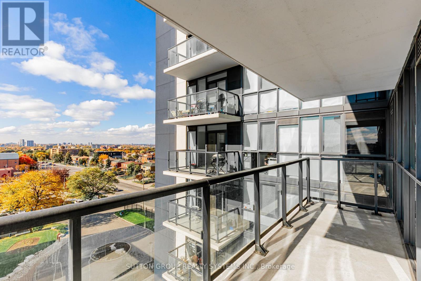 611 - 1461 Lawrence Avenue W, Toronto, ON - Outdoor With Balcony With View With Exterior