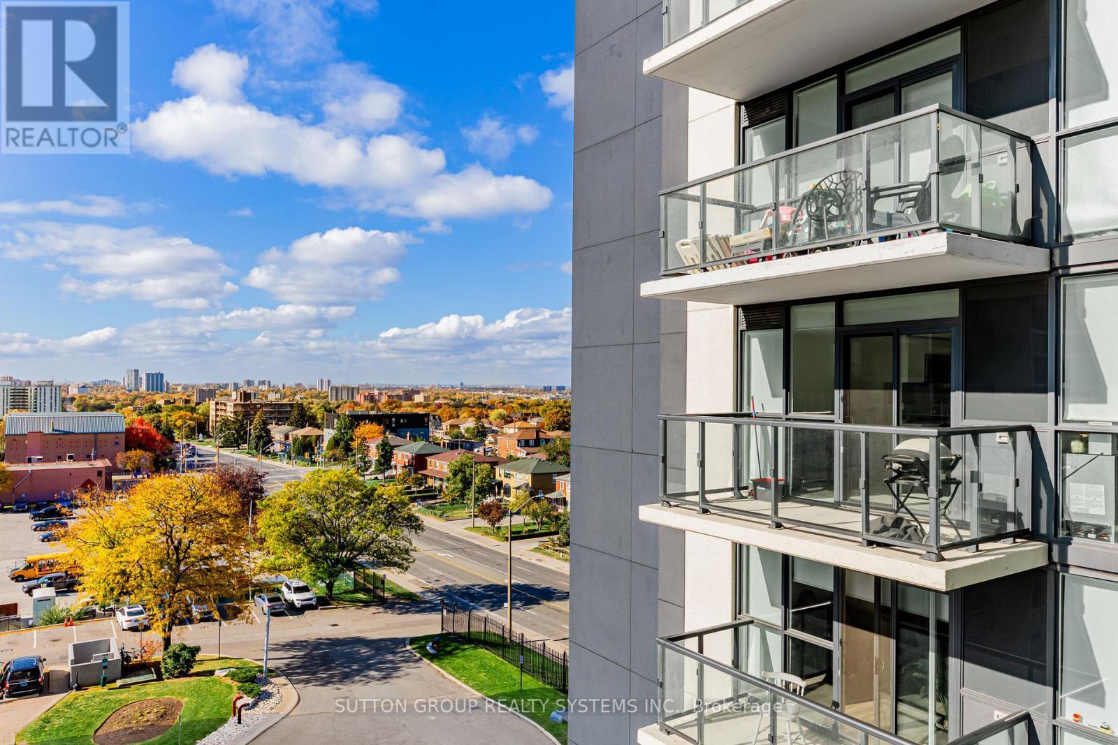 611 - 1461 Lawrence Avenue W, Toronto, ON - Outdoor With Balcony