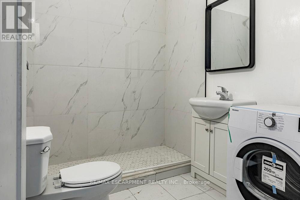 309 Barton Street E, Hamilton, ON