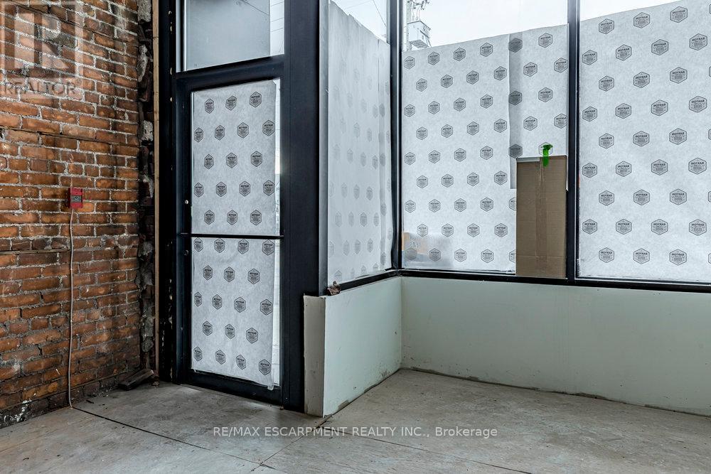 309 Barton Street E, Hamilton, ON