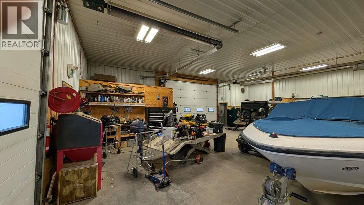 47 Vic Turner Airport Road, Dawson Creek, BC