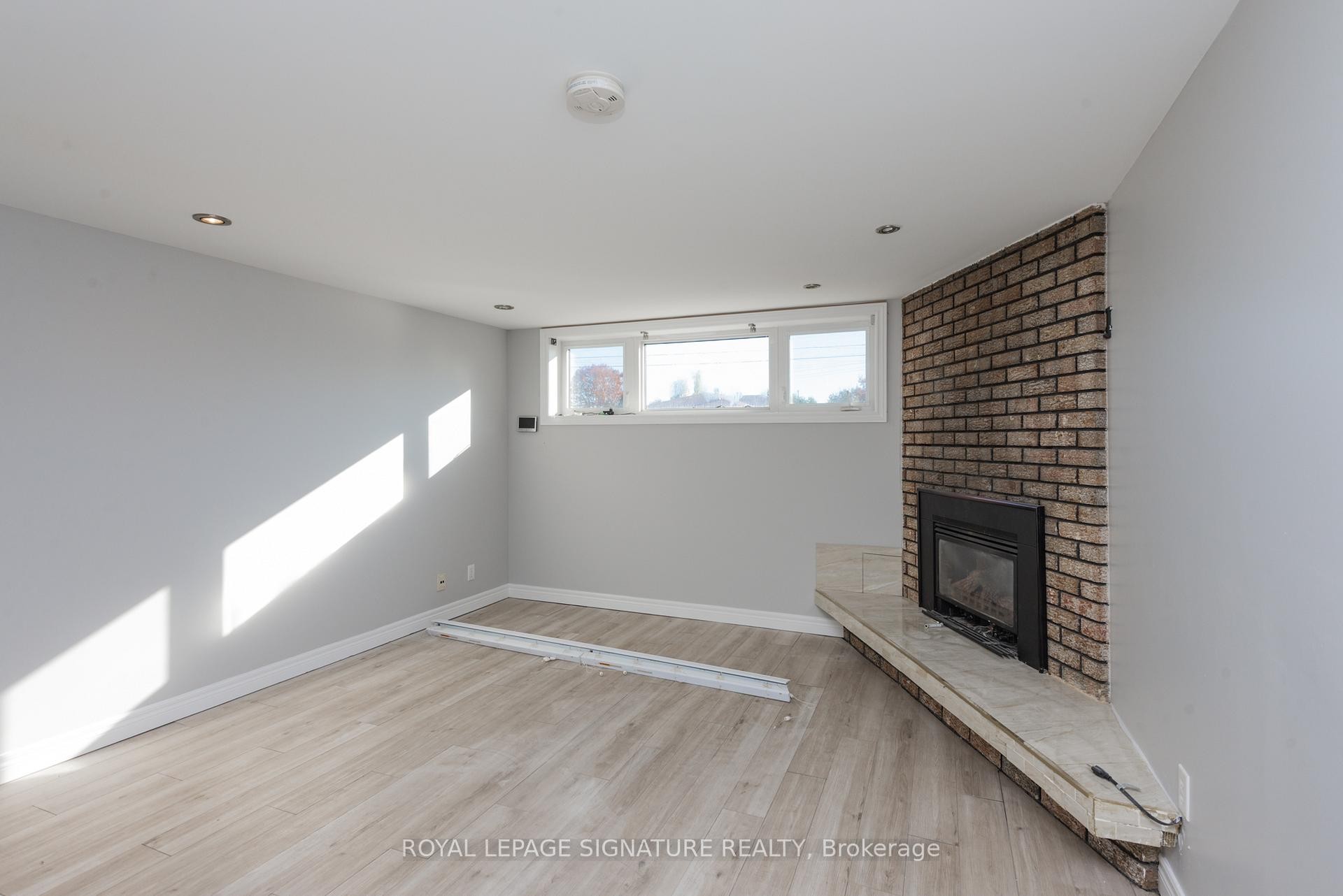 88 Beverly Road, North Bay, ON - Indoor With Fireplace
