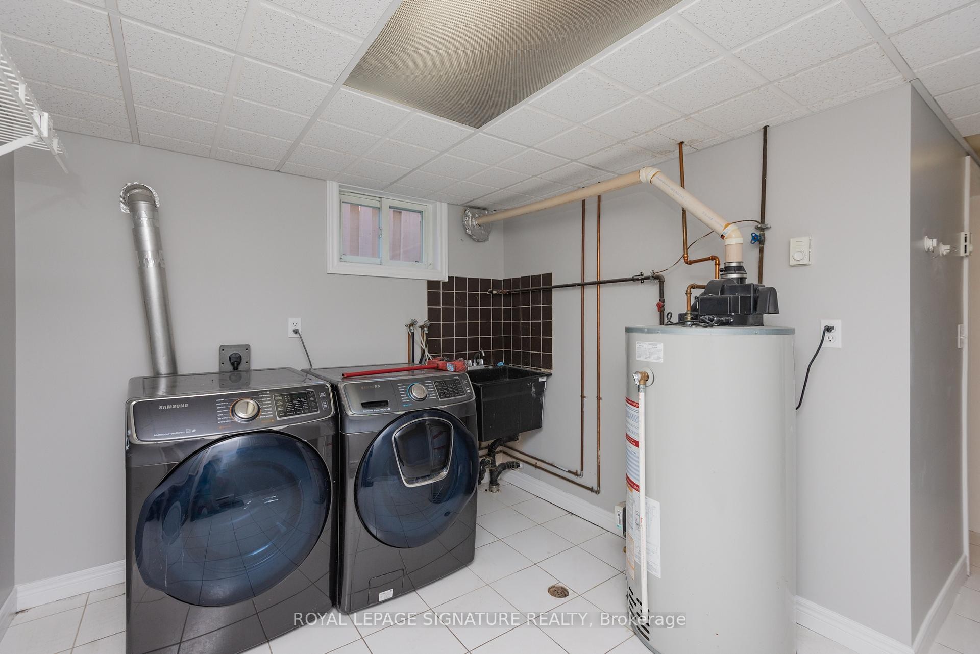 88 Beverly Road, North Bay, ON - Indoor Photo Showing Laundry Room
