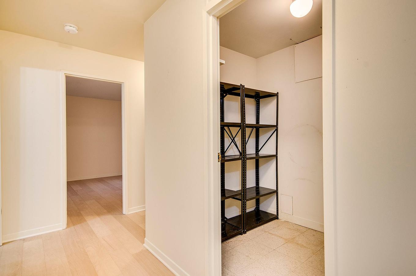 Storage - A-2-911 Rue Principale, Cowansville, QC - Indoor Photo Showing Other Room