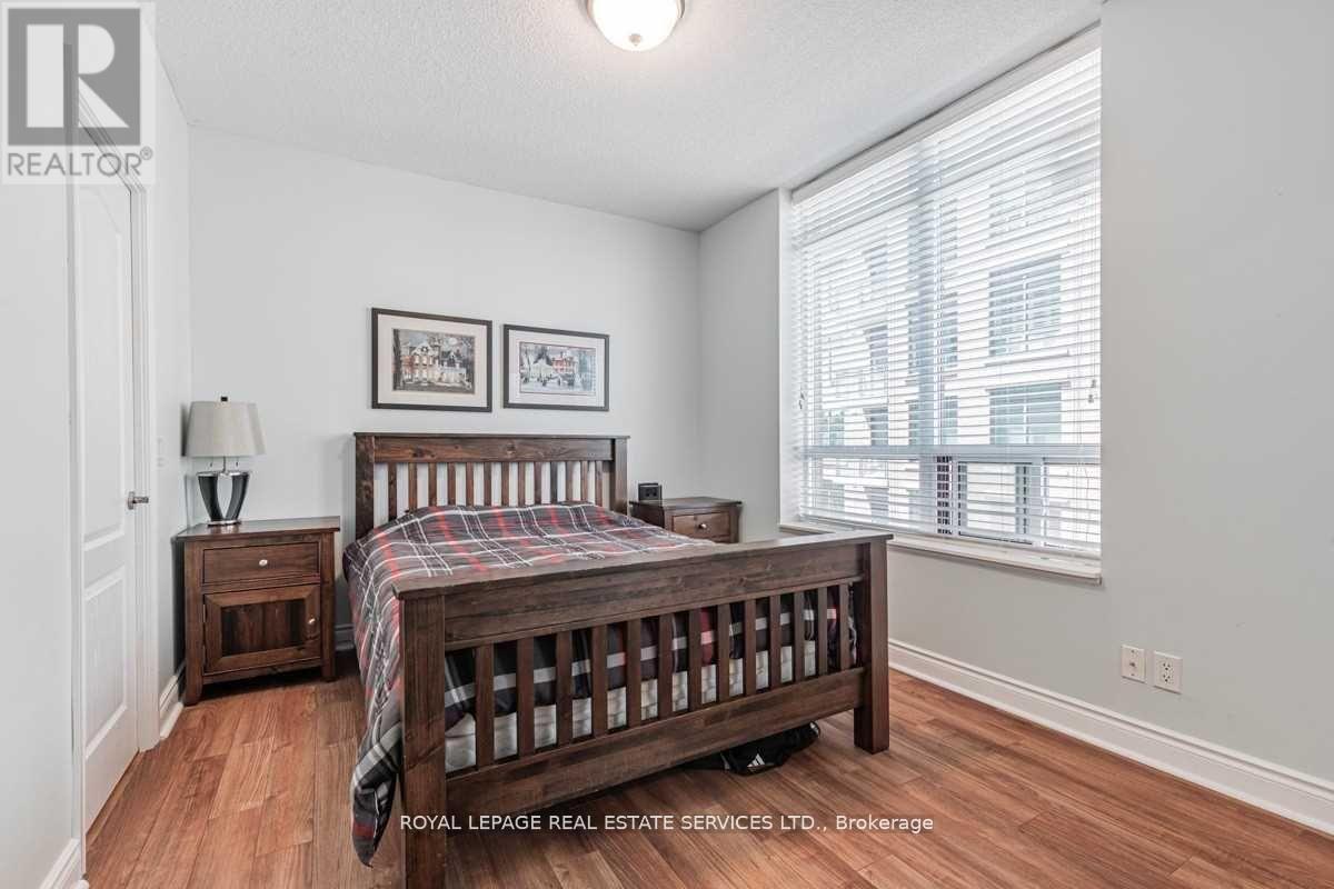 Primary suite - 402 - 319 Merton Street, Toronto, ON - Indoor Photo Showing Bedroom