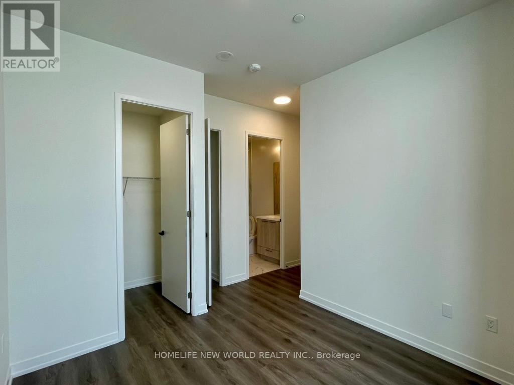 Ph106 - 225 Commerce Street, Vaughan, ON - Indoor Photo Showing Other Room