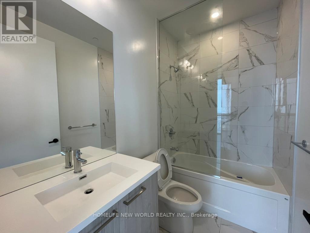 Ph106 - 225 Commerce Street, Vaughan, ON - Indoor Photo Showing Bathroom