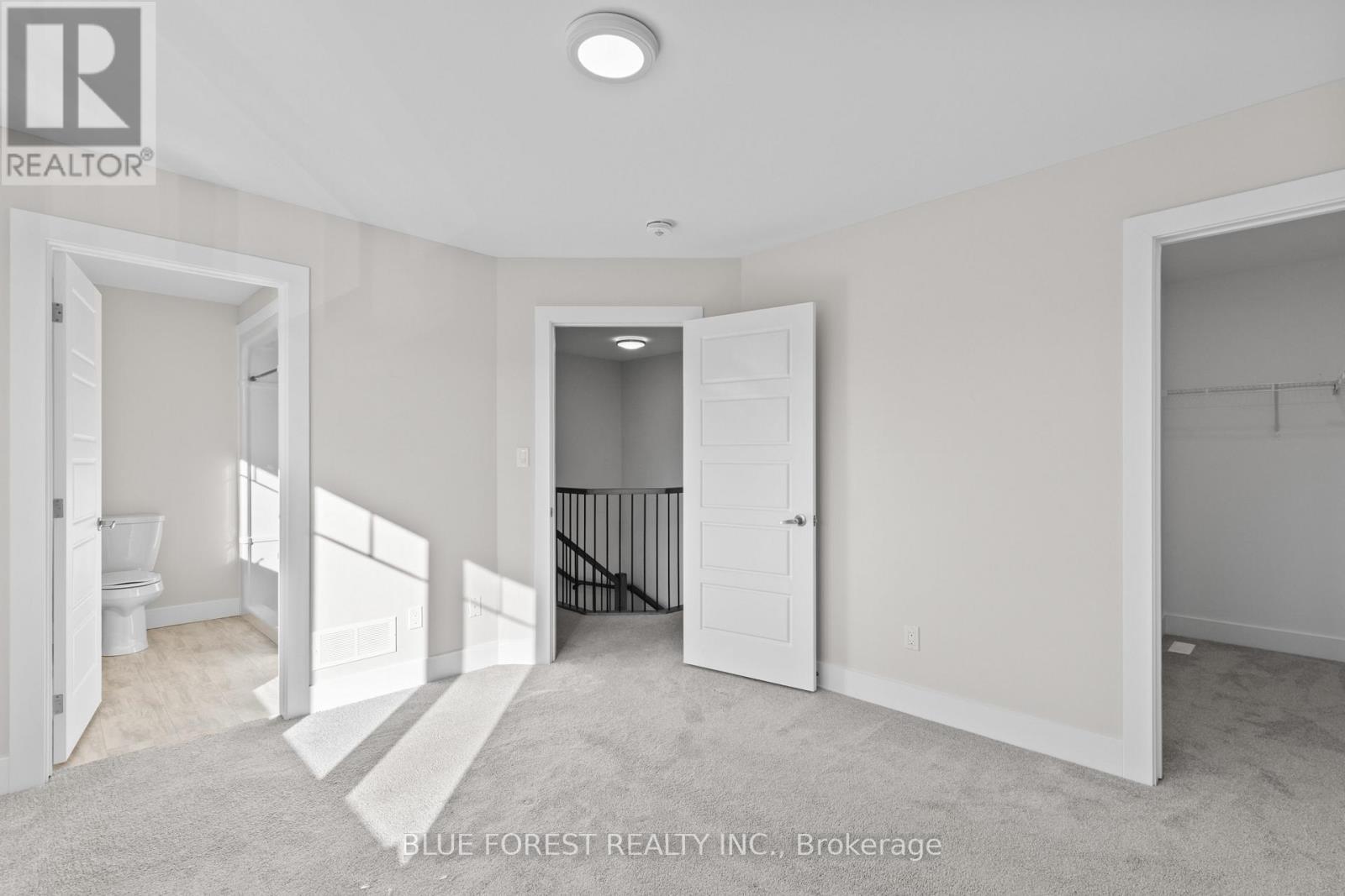 85 Acorn Trail, St. Thomas, ON - Indoor Photo Showing Other Room