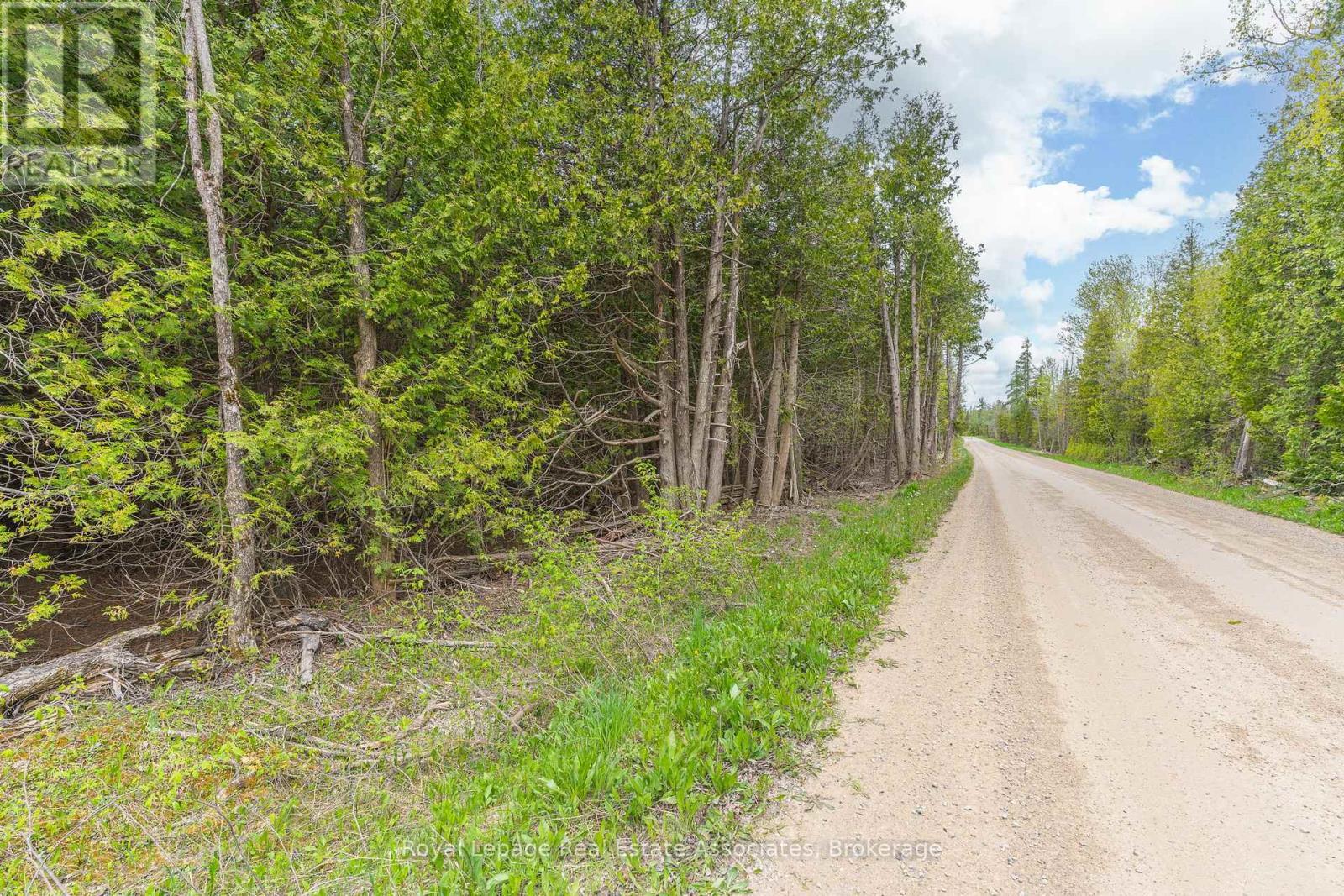 East Back Line - Lt 42 Con 2 Netsr, Chatsworth, ON