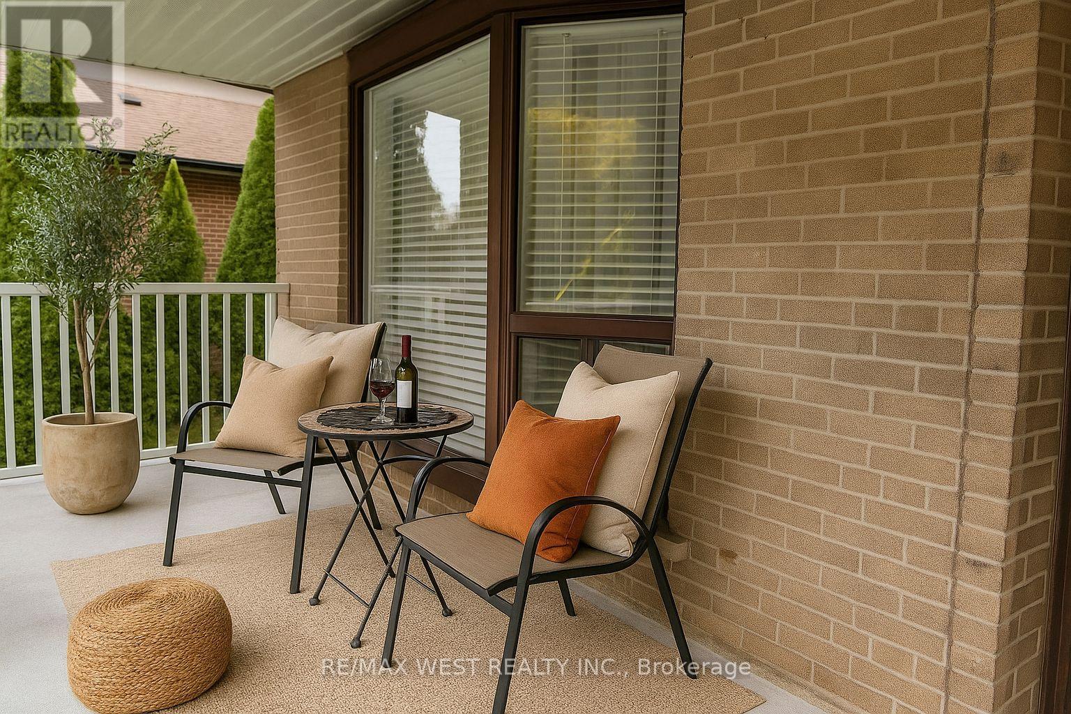 128 Mercury Road S, Toronto, ON - Outdoor With Deck Patio Veranda With Exterior