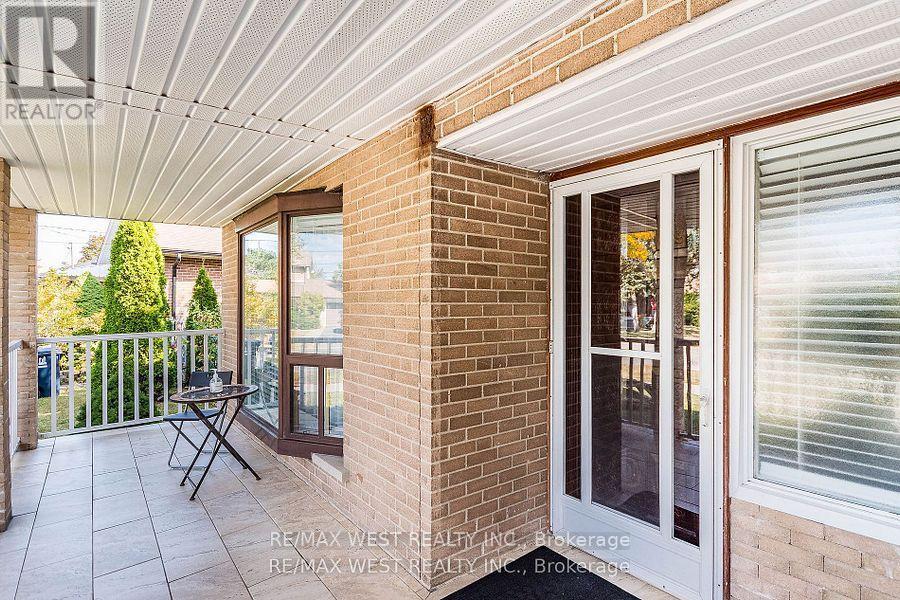 128 Mercury Road S, Toronto, ON - Outdoor With Deck Patio Veranda With Exterior