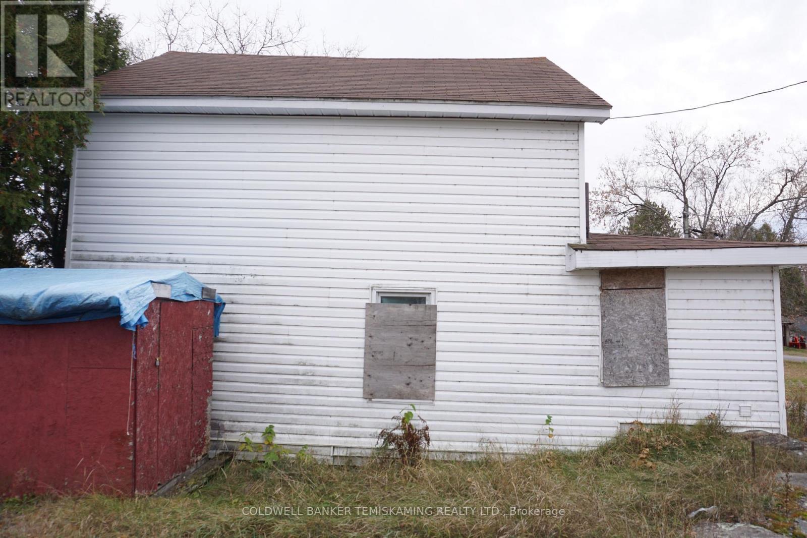 105 Jamieson Street, Cobalt, ON - Outdoor With Exterior