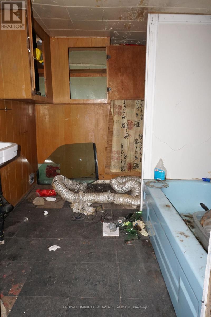 105 Jamieson Street, Cobalt, ON - Photo Showing Other Room