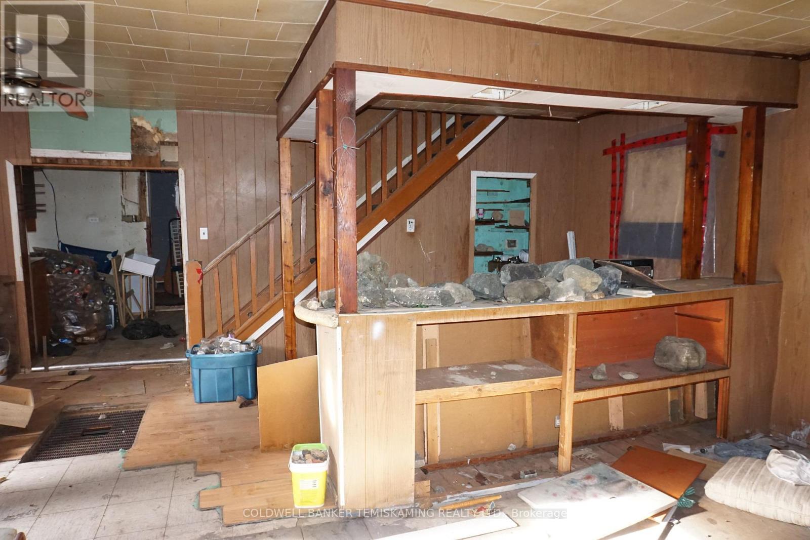 105 Jamieson Street, Cobalt, ON - Indoor