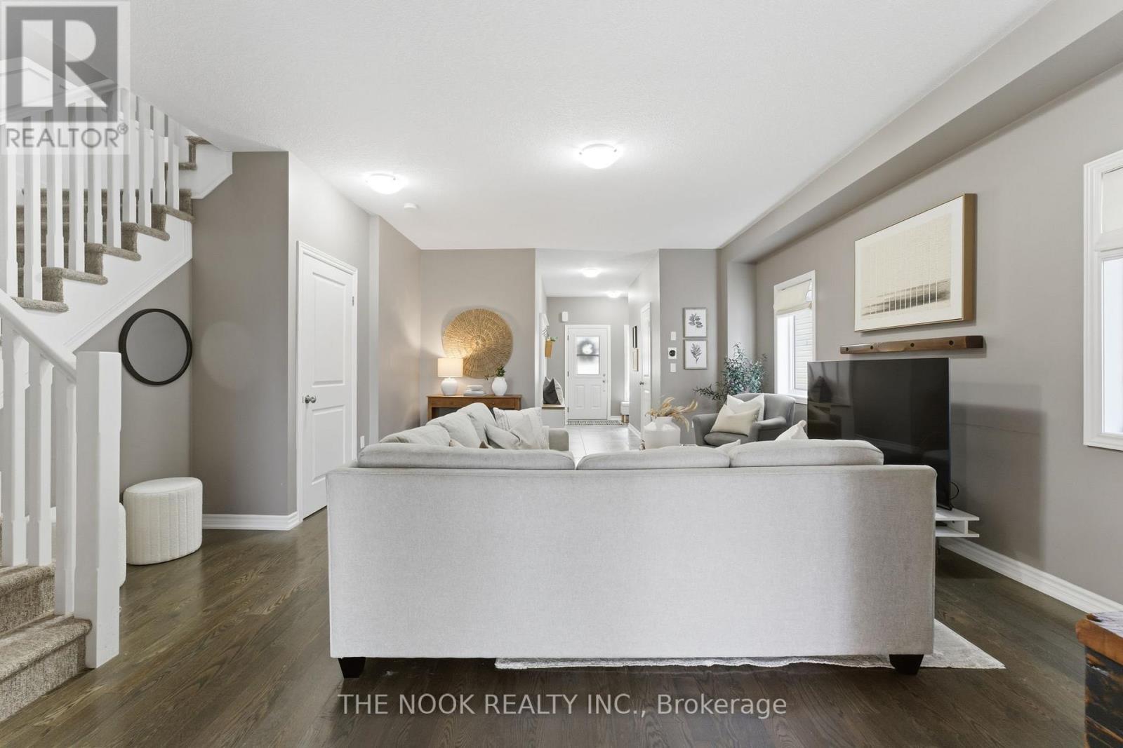 89 Goodall Court, Centre Wellington (Fergus), ON - Indoor Photo Showing Other Room