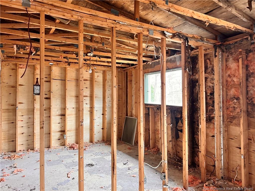 295 Gray St, Pabineau Falls, NB