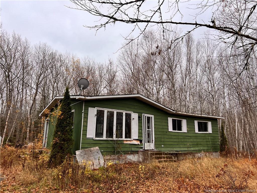 295 Gray St, Pabineau Falls, NB