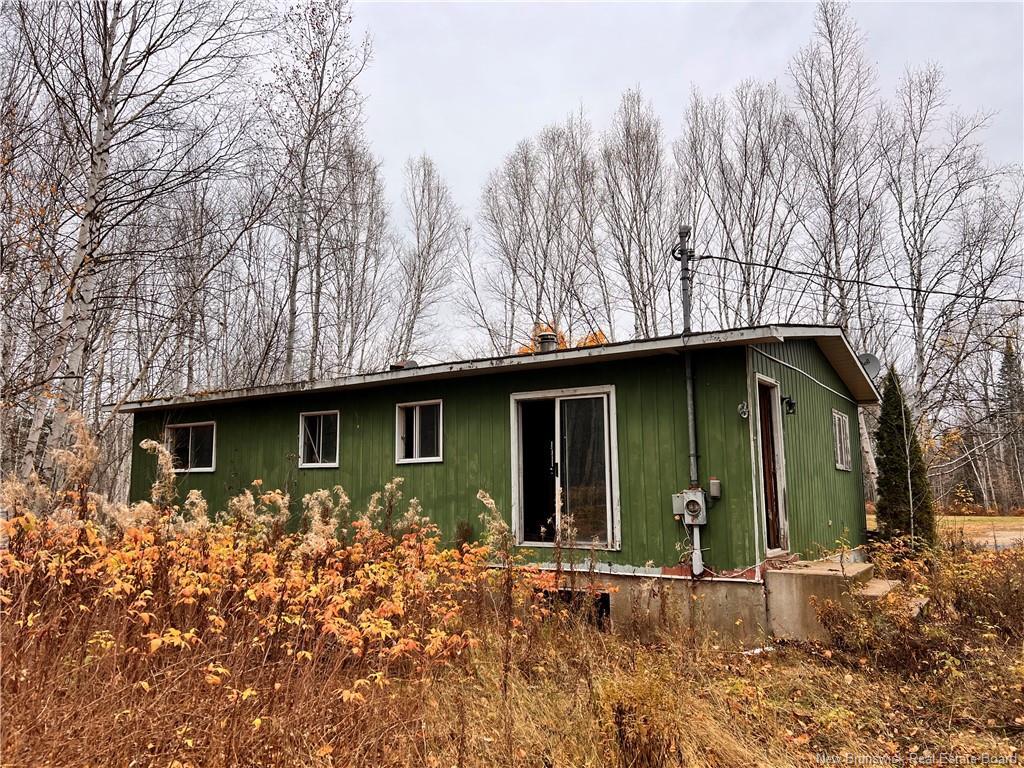 295 Gray St, Pabineau Falls, NB