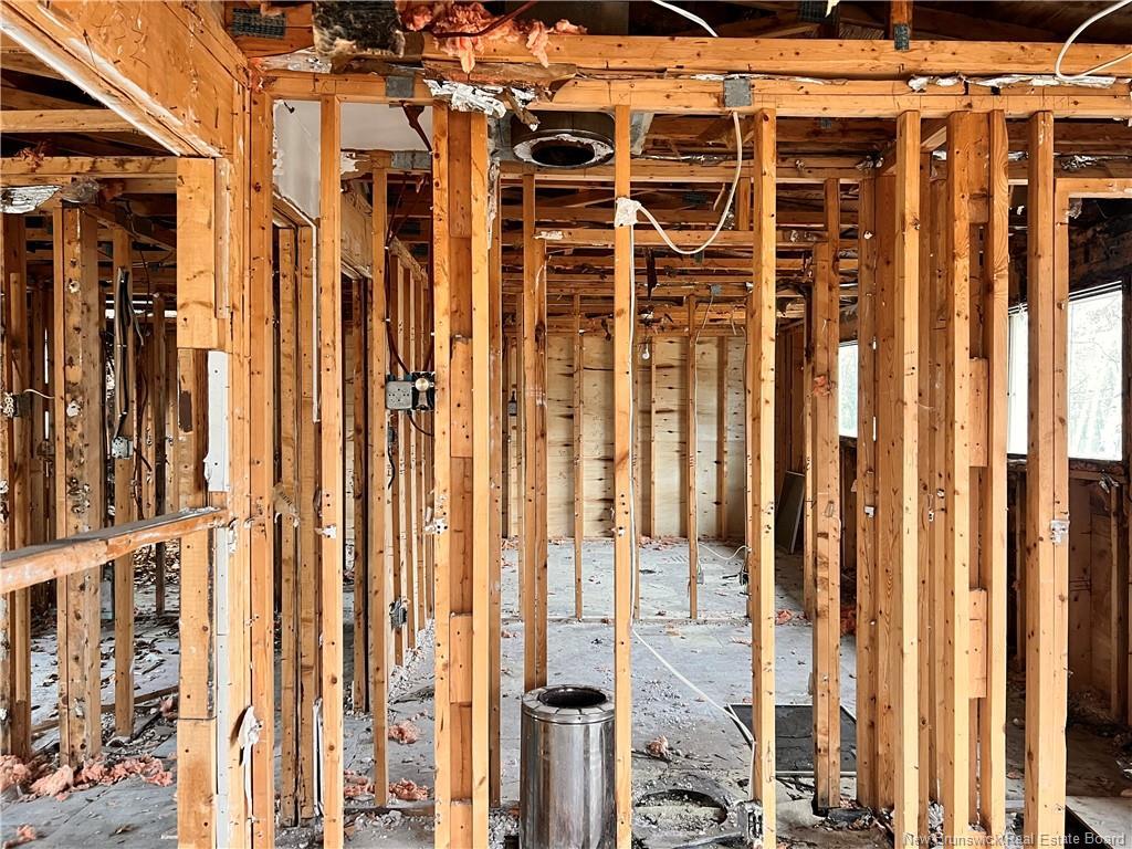 295 Gray St, Pabineau Falls, NB