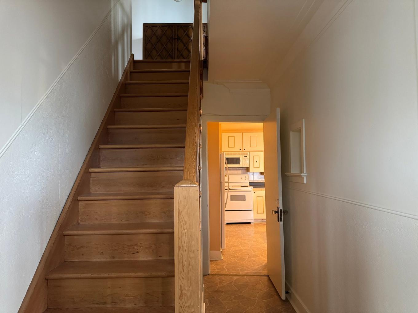 Staircase - 97 - 99 Rue Monseigneur-Tessier O., Rouyn-Noranda, QC - Indoor Photo Showing Other Room