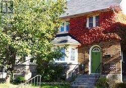 175 BREEZEHILL AVENUE N  Ottawa, ON K1Y 2J1