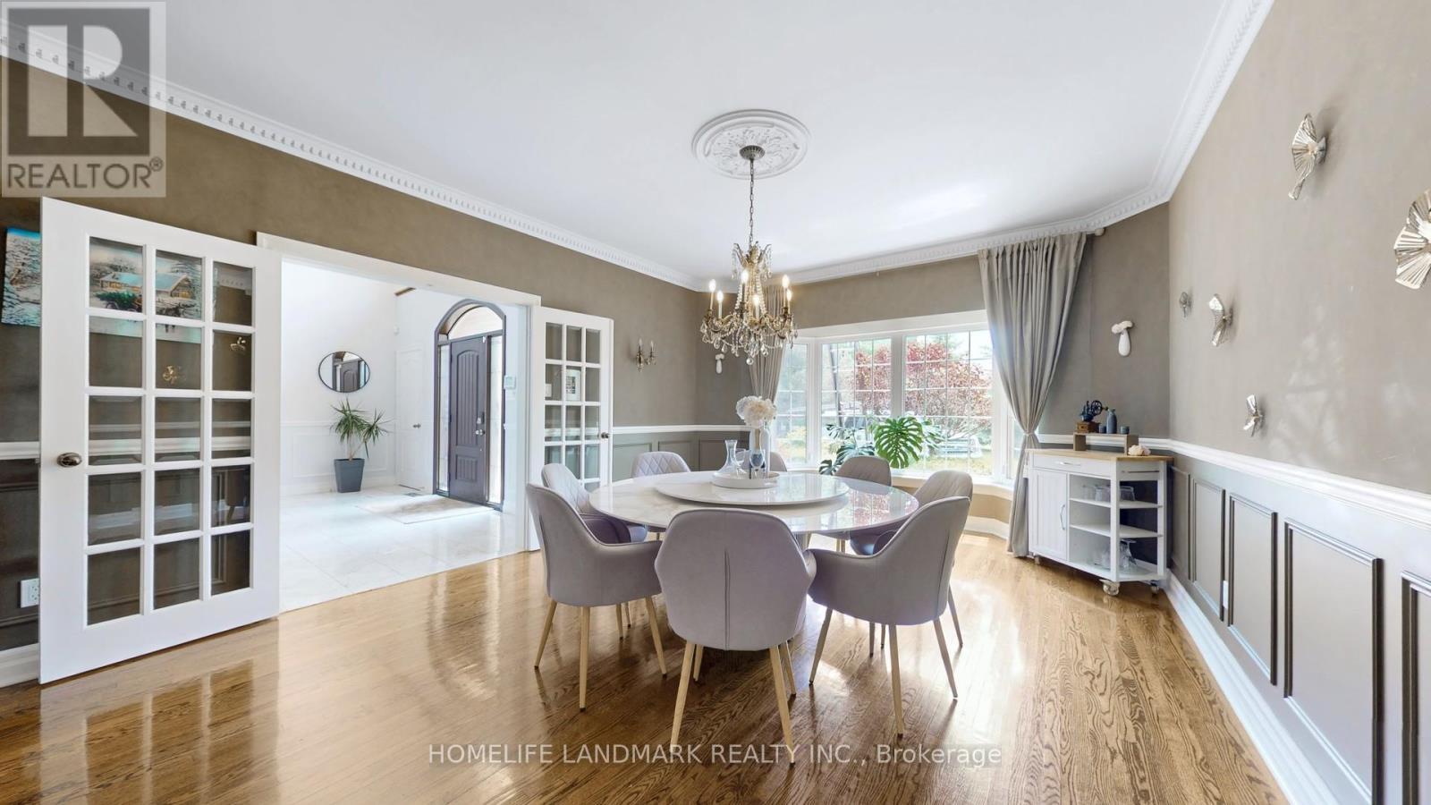 61 Sherrick Drive, Whitchurch-Stouffville, ON - Indoor Photo Showing Dining Room