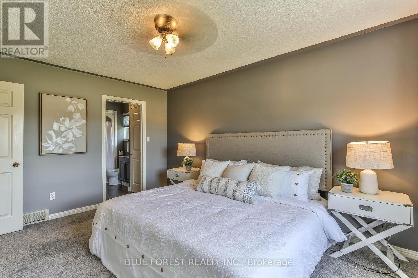 50000 Dingle Street, Malahide, ON - Indoor Photo Showing Bedroom