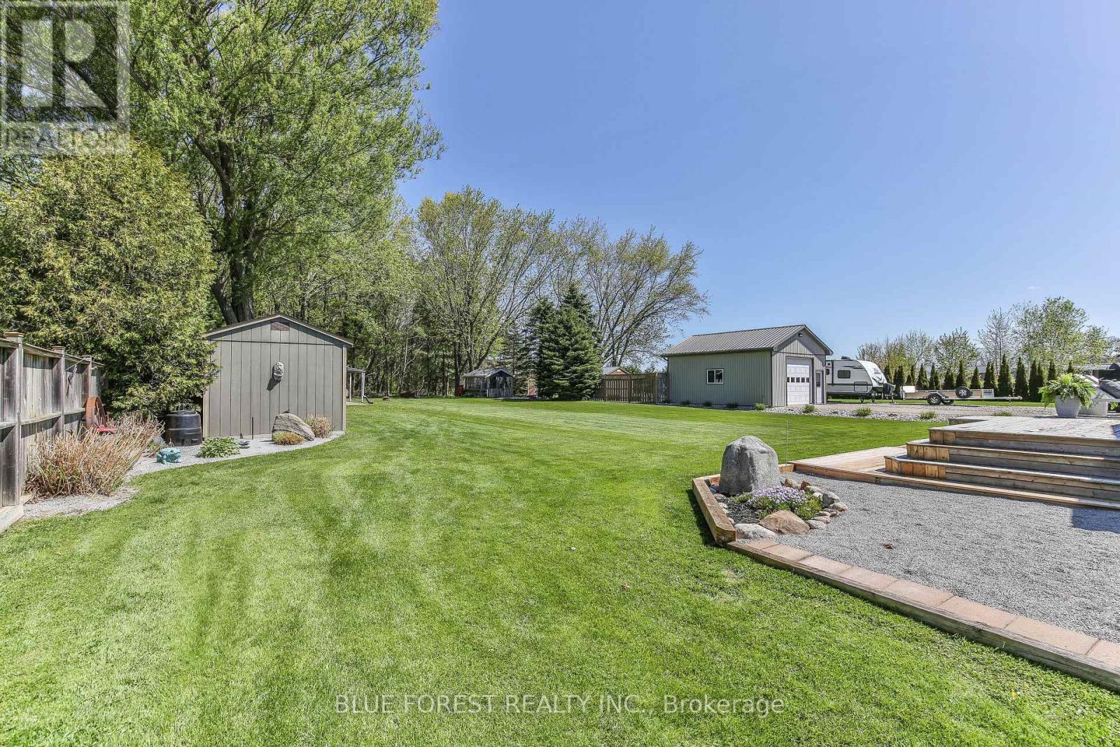 50000 Dingle Street, Malahide, ON - Outdoor With Backyard