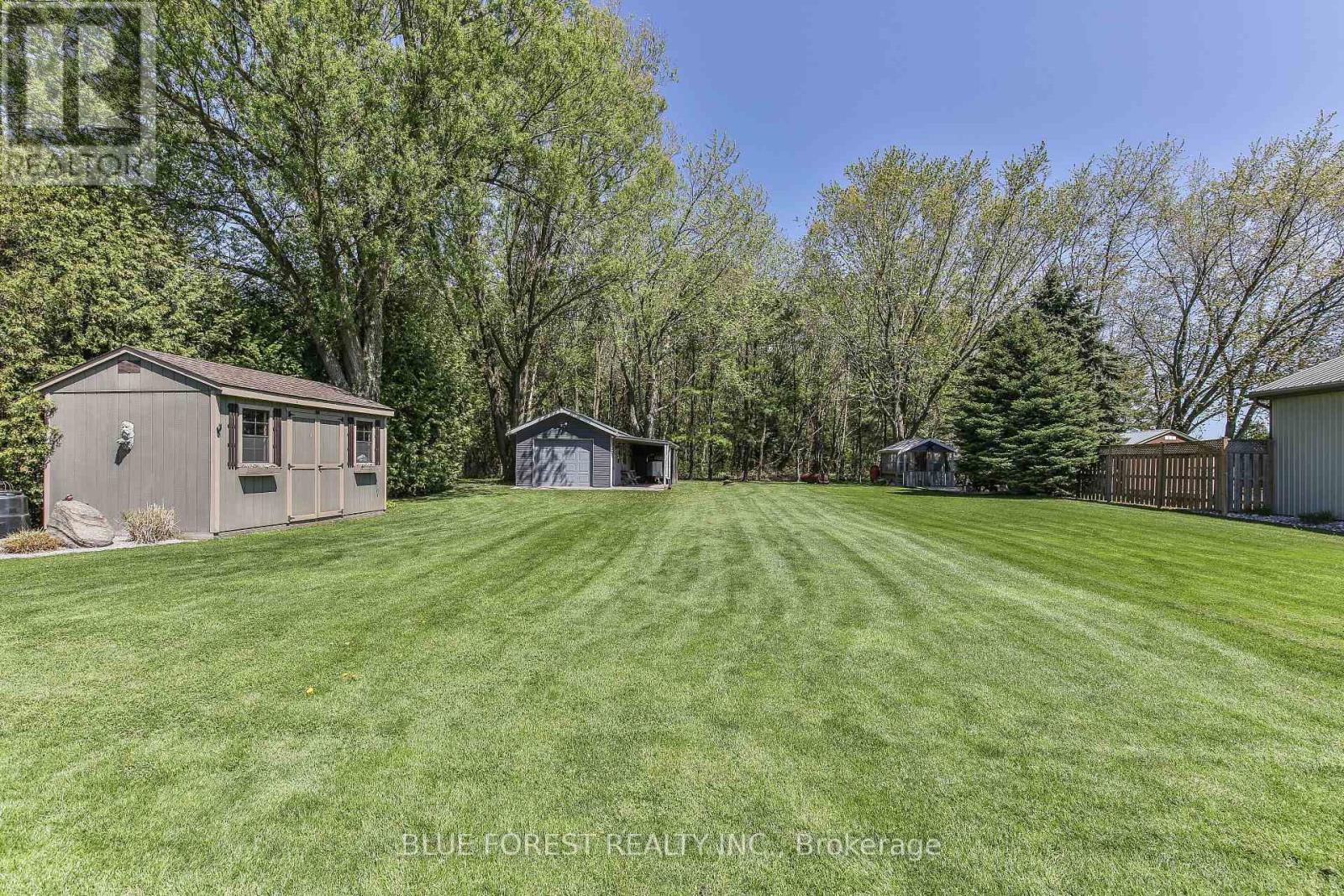 50000 Dingle Street, Malahide, ON - Outdoor With Backyard