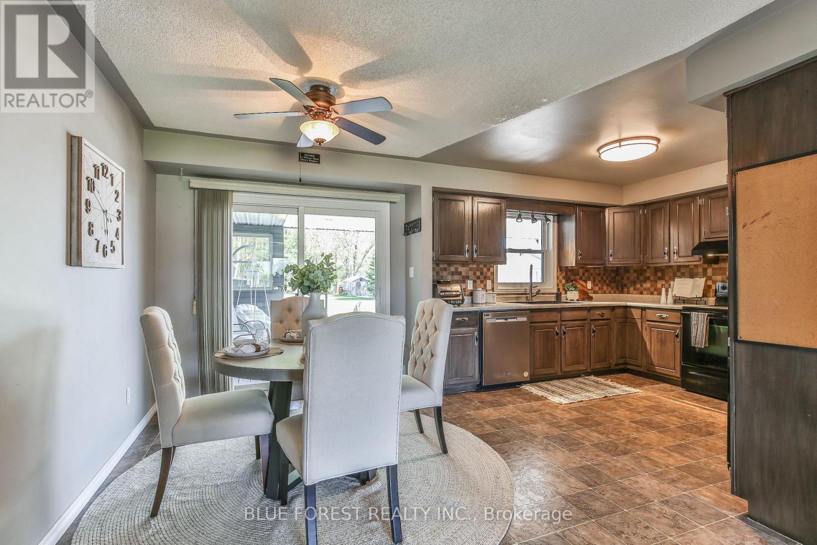 50000 Dingle Street, Malahide, ON - Indoor