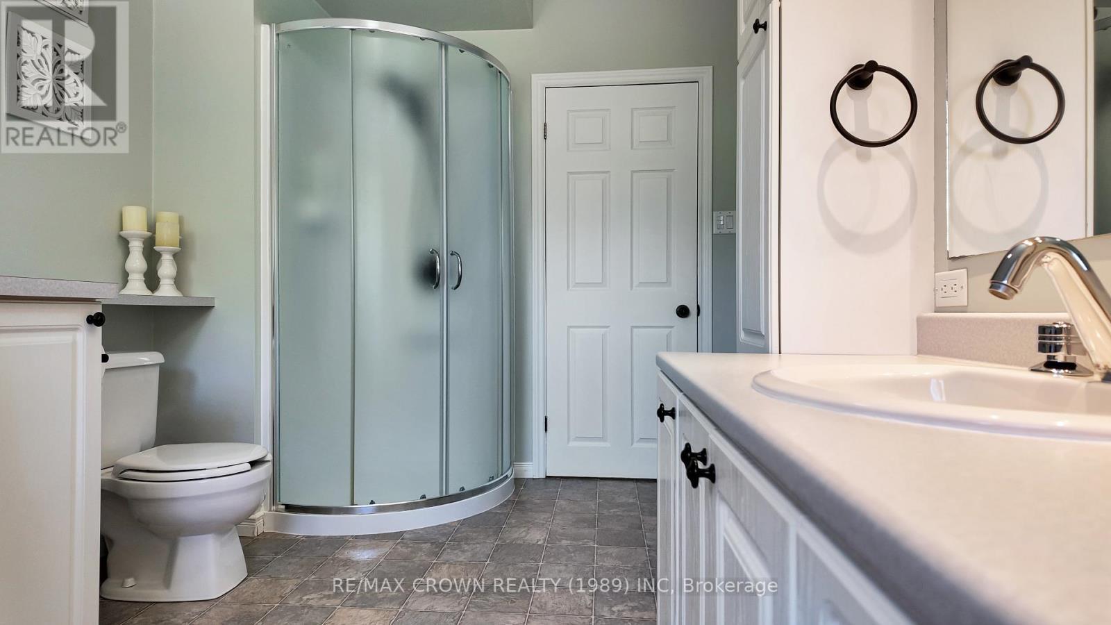 2027 Highway 11 W, Hearst, ON - Indoor Photo Showing Bathroom