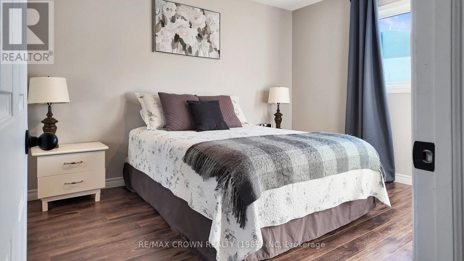 2027 Highway 11 W, Hearst, ON - Indoor Photo Showing Bedroom