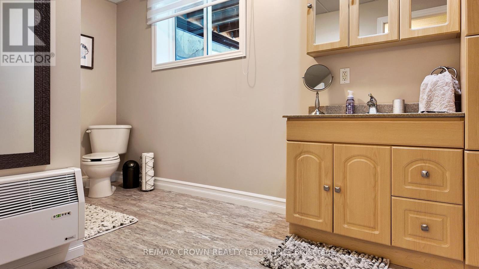 2027 Highway 11 W, Hearst, ON - Indoor Photo Showing Bathroom