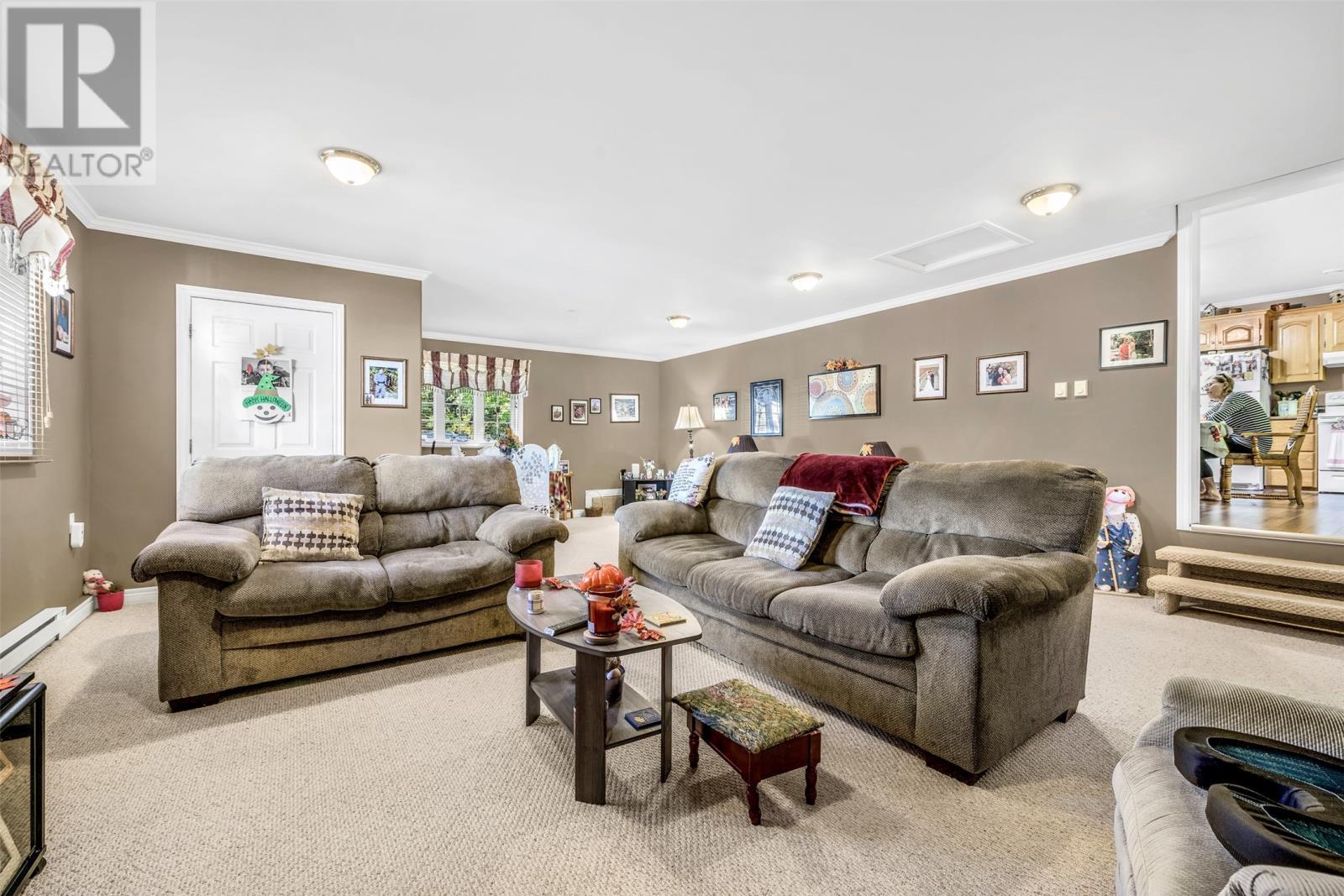26 Birch Hill Road, Pouch Cove, NL - Indoor Photo Showing Living Room