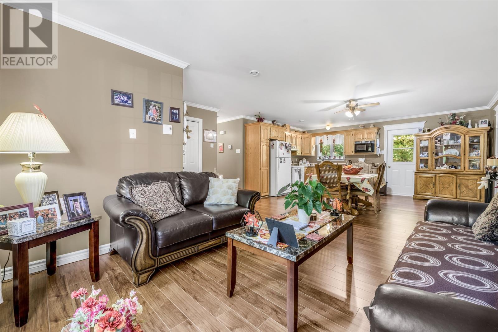 26 Birch Hill Road, Pouch Cove, NL - Indoor Photo Showing Living Room