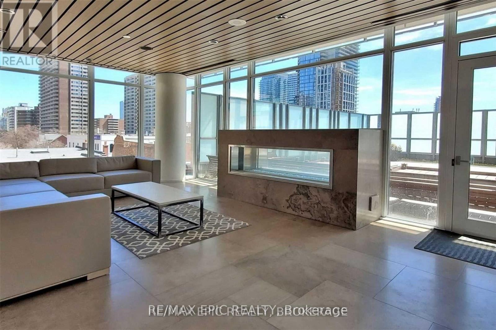 2703 - 75 St Nicholas Street, Toronto, ON -