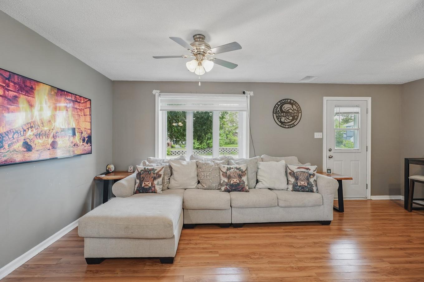 Salon - 12 Boul. Lorrain, Gatineau (Gatineau), QC - Indoor Photo Showing Living Room