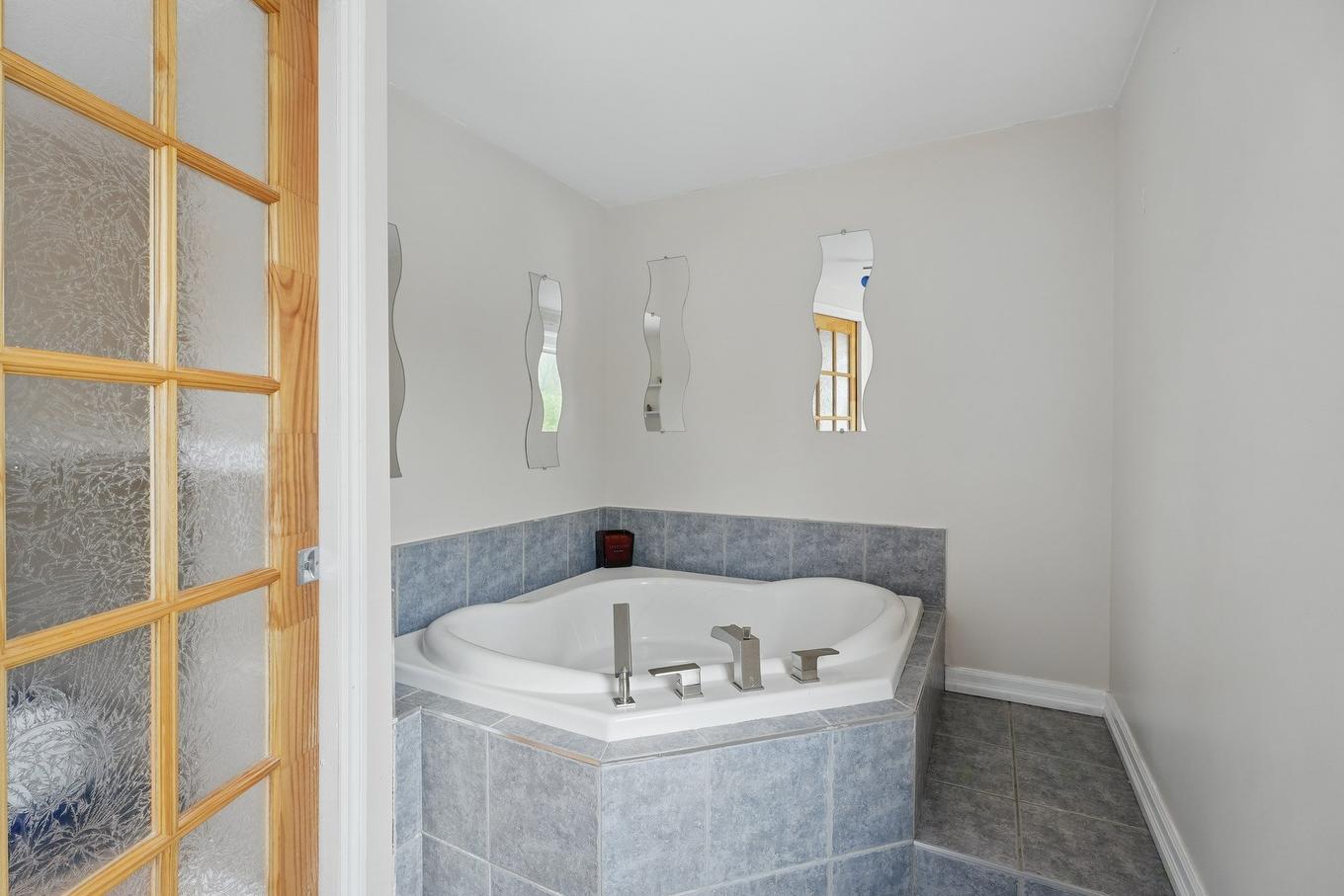 Salle de bains - 12 Boul. Lorrain, Gatineau (Gatineau), QC - Indoor Photo Showing Bathroom