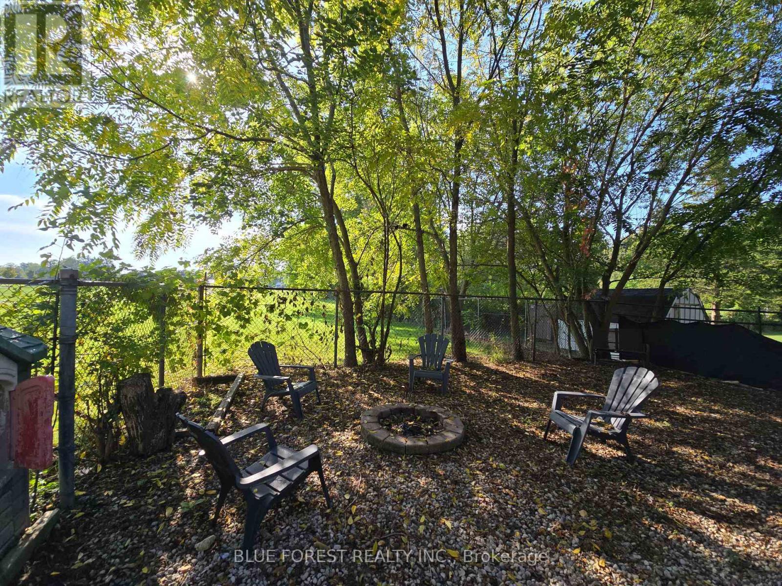 138 Centre Street, West Elgin (Rodney), ON - Outdoor