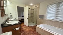 PRIMARY BATH W/ENSUITE PRIVELAGE -