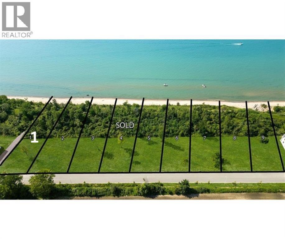 7049 Blue Coast Heights, Plympton-Wyoming, ON