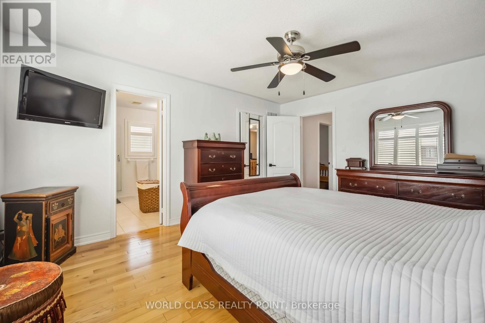 131 Lormel Gate, Vaughan, ON - Indoor Photo Showing Bedroom