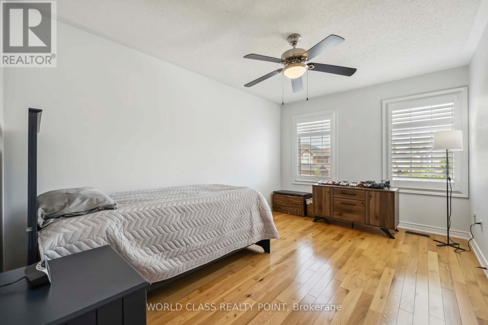 131 Lormel Gate, Vaughan, ON - Indoor Photo Showing Bedroom