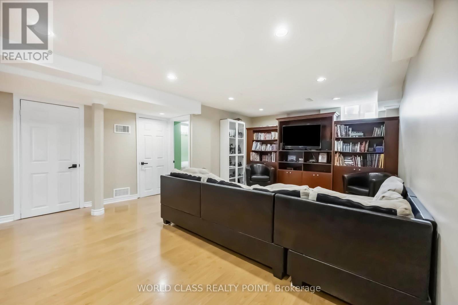 131 Lormel Gate, Vaughan, ON - Indoor