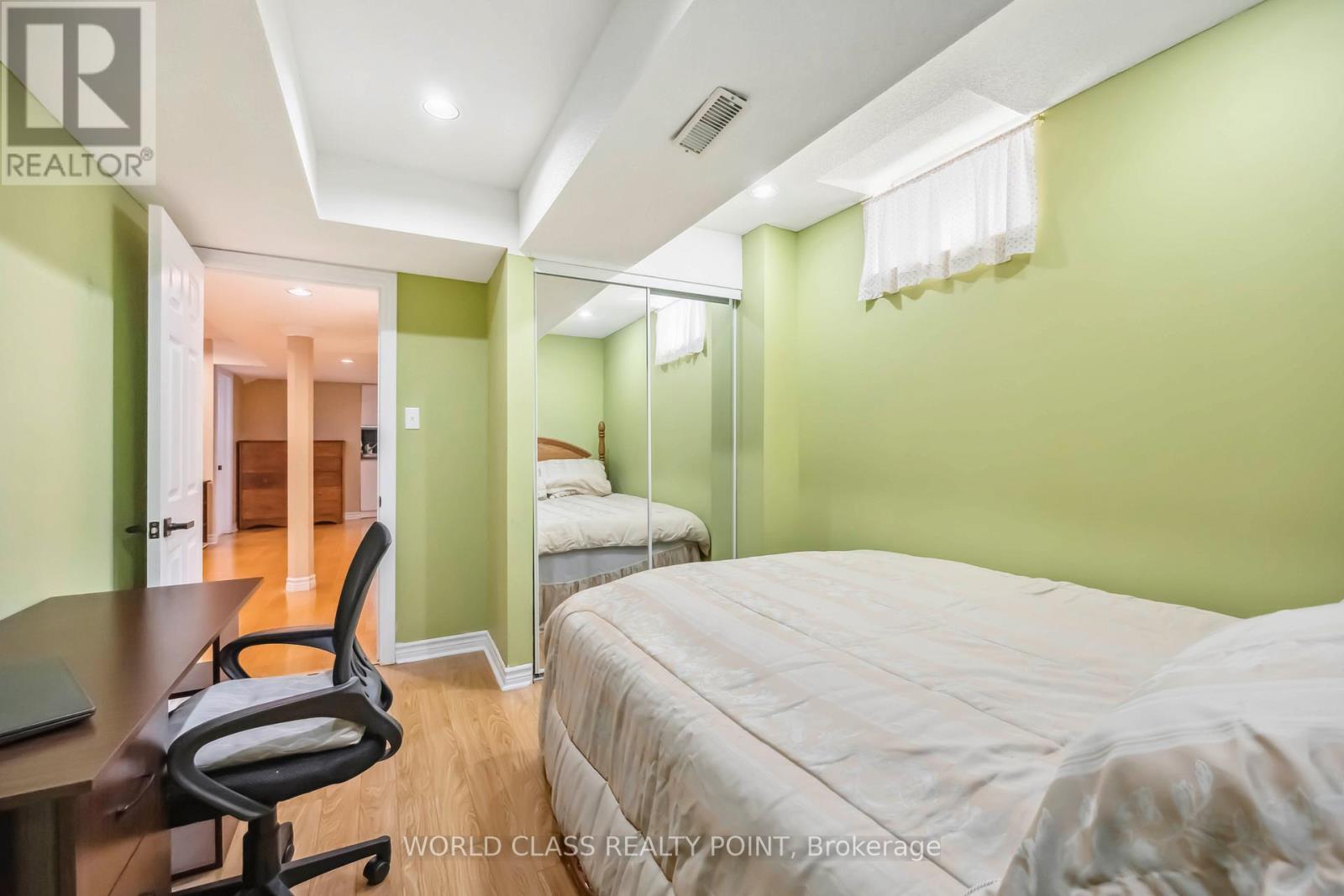 131 Lormel Gate, Vaughan, ON - Indoor Photo Showing Bedroom