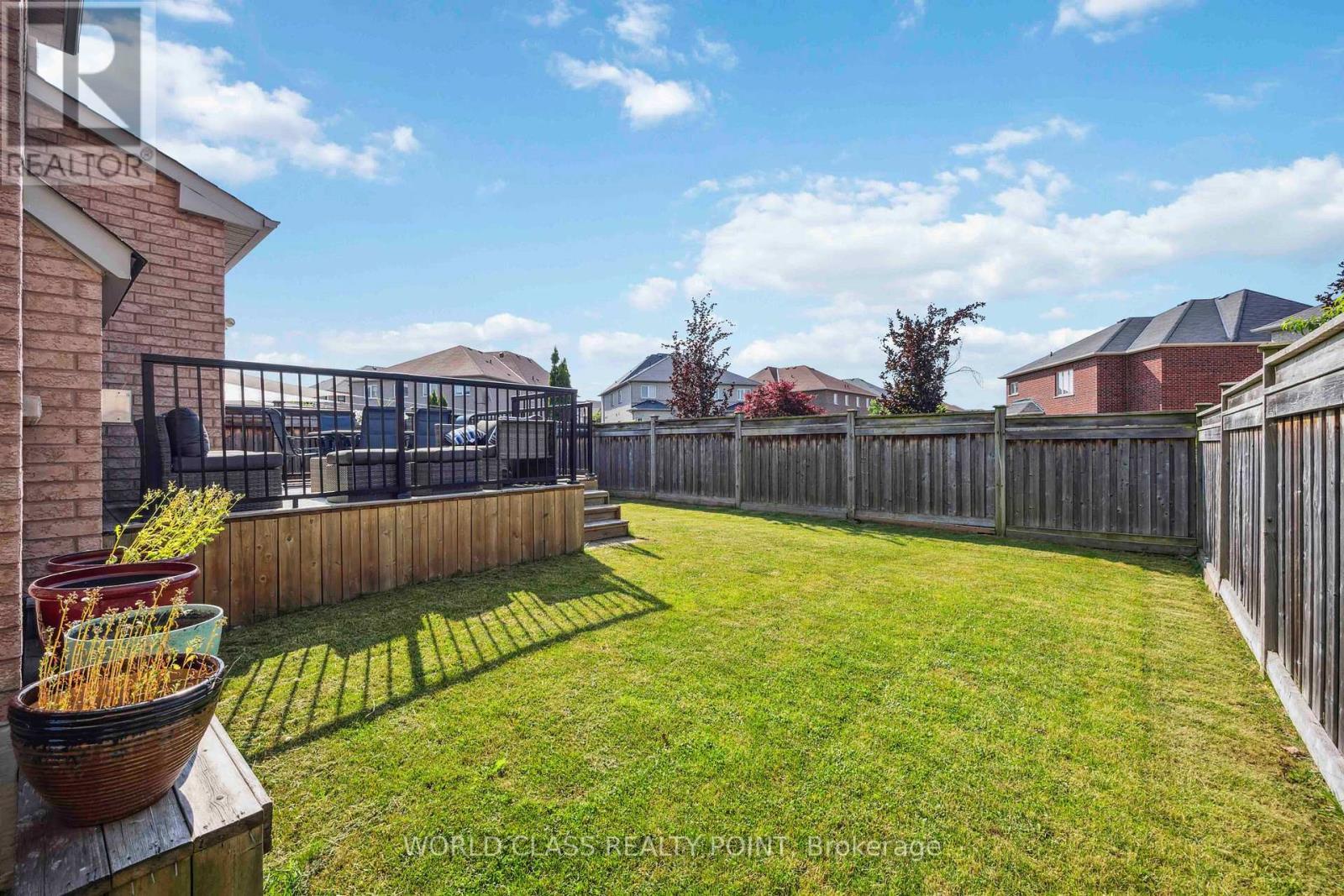 131 Lormel Gate, Vaughan, ON - Outdoor With Deck Patio Veranda