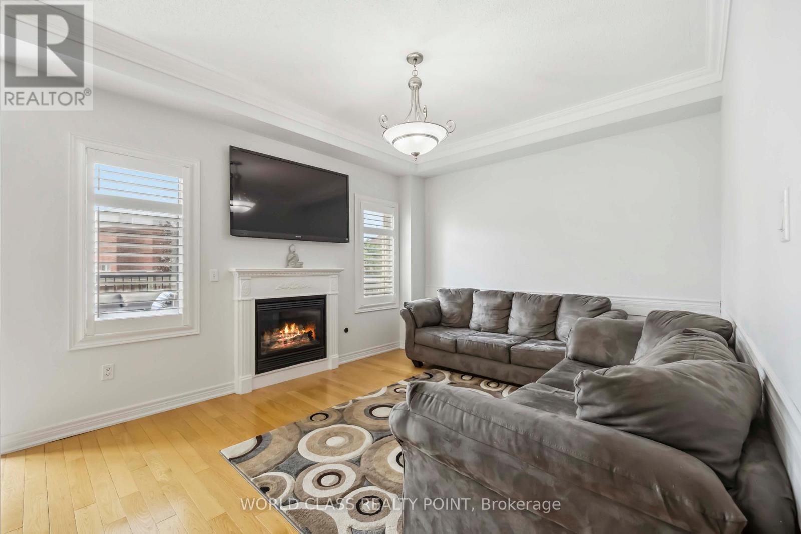 131 Lormel Gate, Vaughan, ON - Indoor Photo Showing Living Room With Fireplace