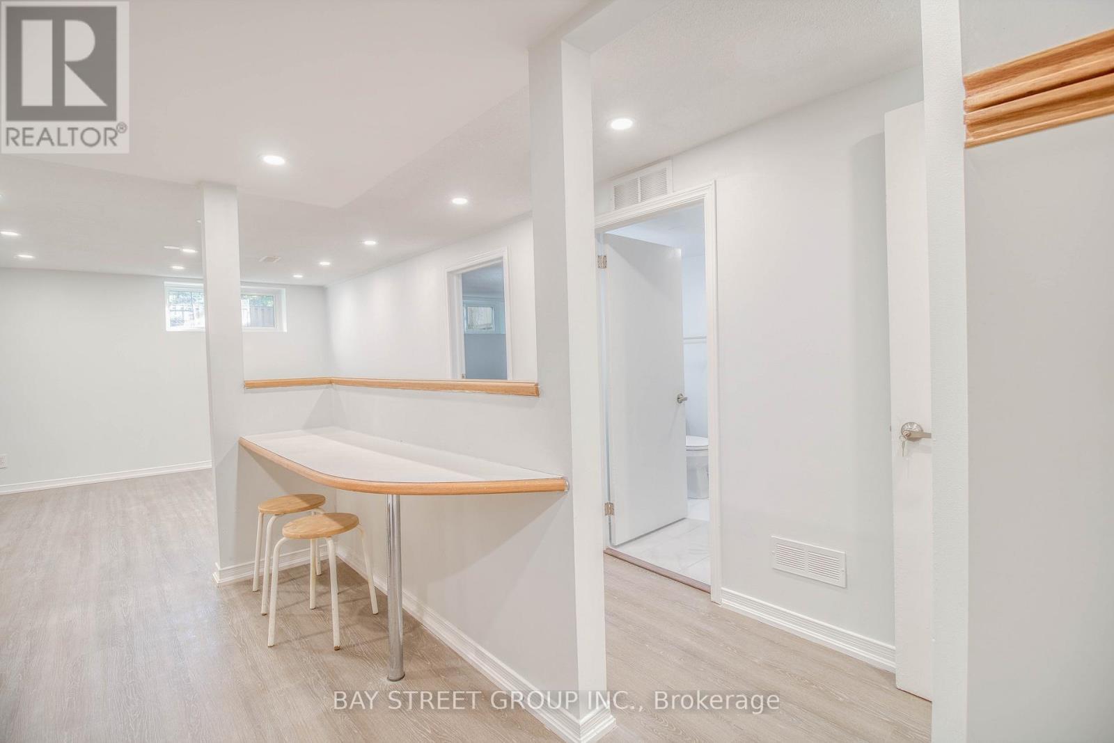 Basement #2 - 65 Davis Road N, Aurora, ON - Indoor Photo Showing Other Room